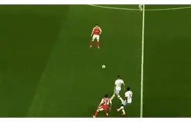 视频曝光,假扮癫痫实,施盗窃,ManBetX,万博,万博体育入口,万博官网,万博体育APP下载