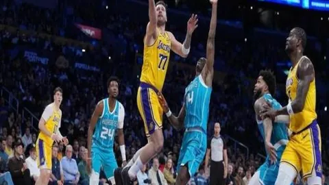 范迪克：首个失球责任不应全怪麦克阿利斯特